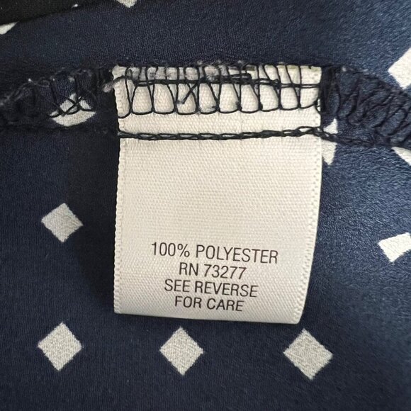 Croft & Barrow Button Up Navy/White Top Long Roll Tab Sleeve Size XS Petite - Picture 7 of 7